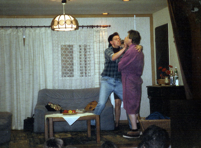 1994_4_4