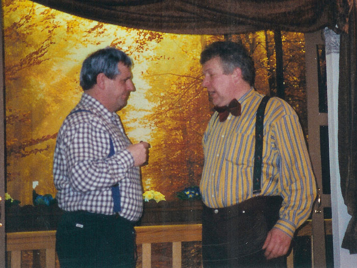 1999_2_2