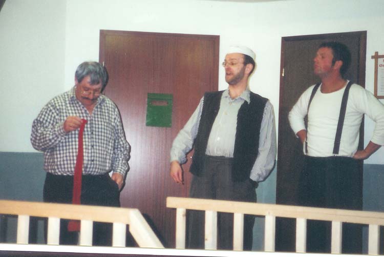 2001_001