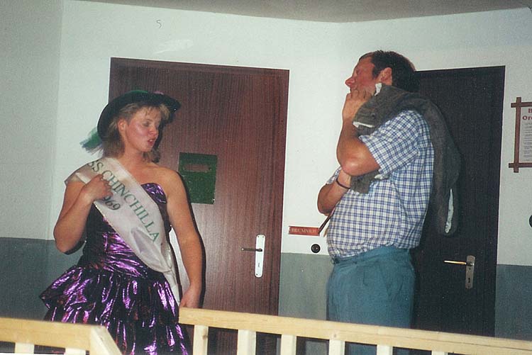 2001_010